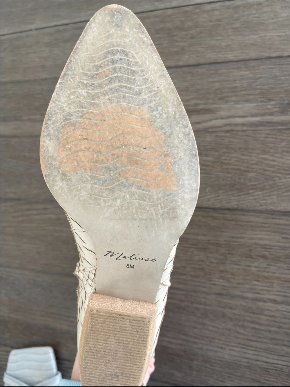 Matisse CATY Embossed Ivory Ankle Bootie size 8 - Picture 6 of 7